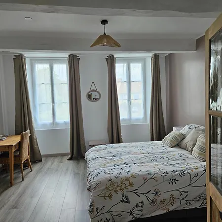 Grande Chambre Confort Les Arcades Saint-Clar Exterior photo